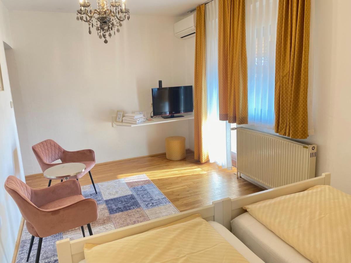 Kunstelj Pension Radovljica Extérieur photo