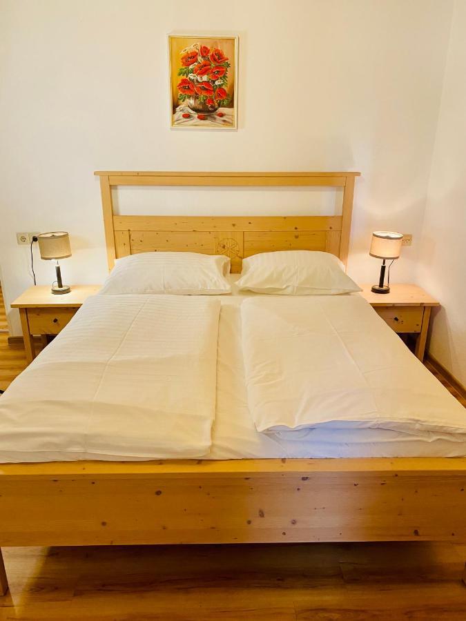 Kunstelj Pension Radovljica Extérieur photo